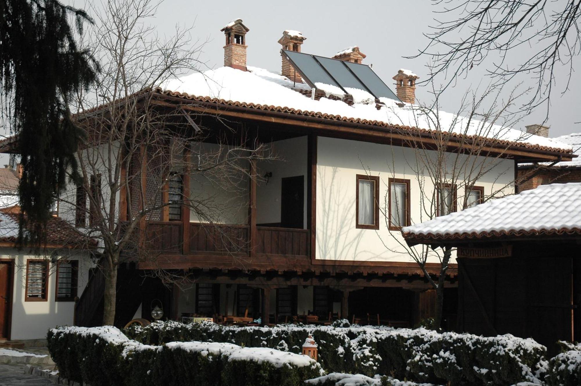 Djudjeva Kyshta Hotel Panagyurishte Exterior photo