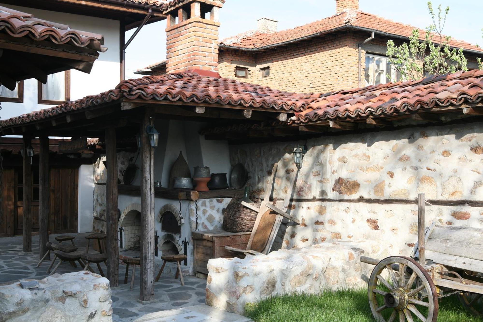 Djudjeva Kyshta Hotel Panagyurishte Exterior photo