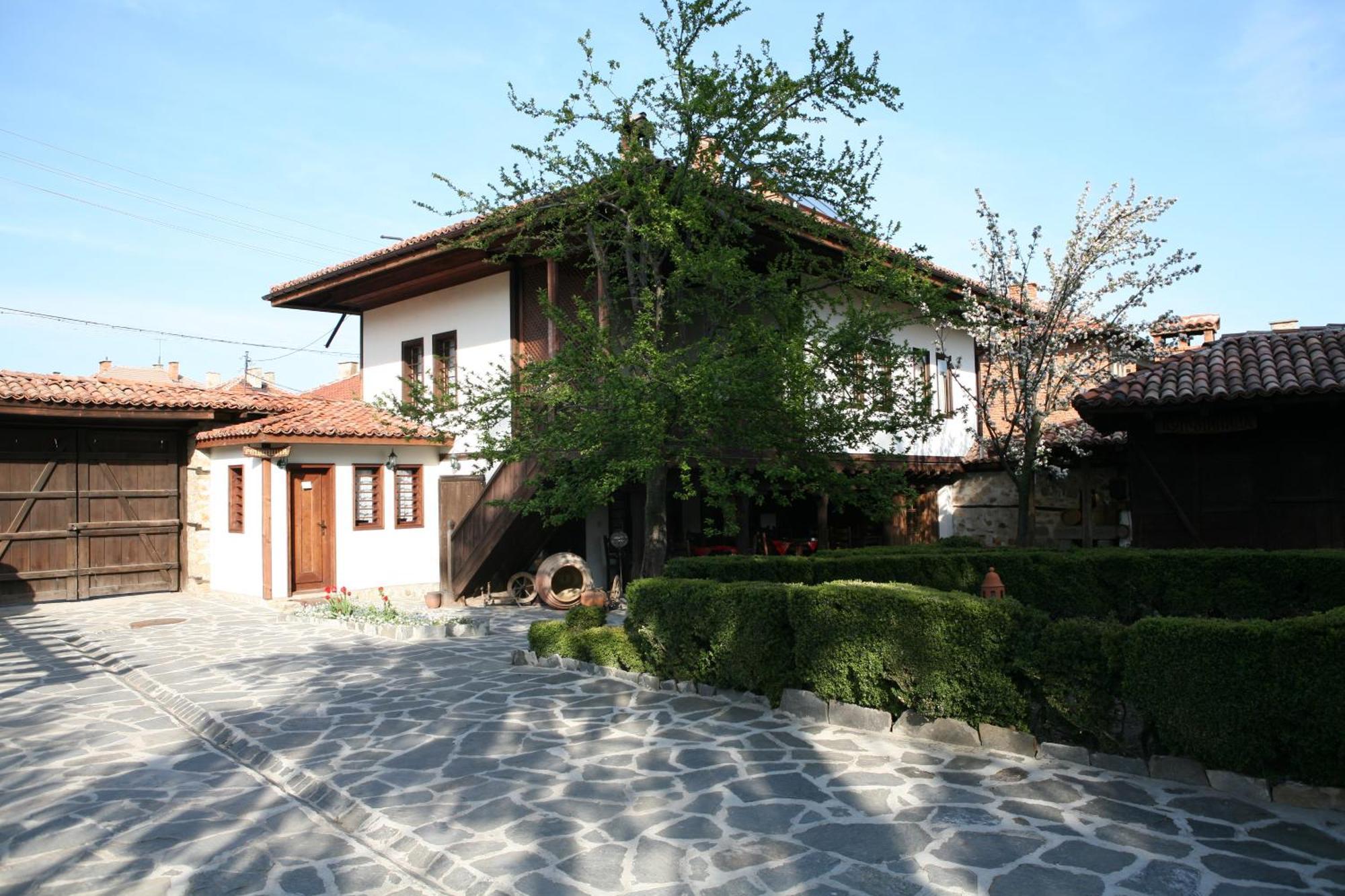 Djudjeva Kyshta Hotel Panagyurishte Exterior photo