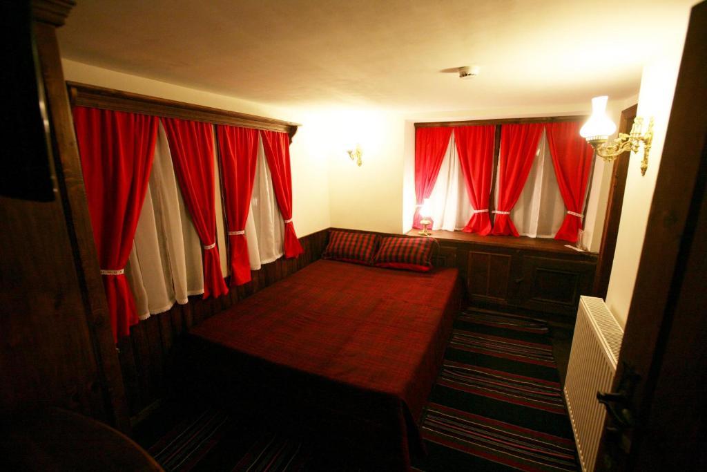 Djudjeva Kyshta Hotel Panagyurishte Room photo